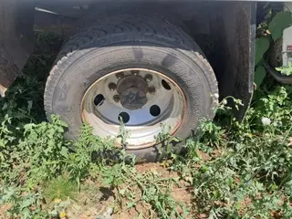 CAMINHÃO CESTO AÉREO FORD F 4000 4X4 P, 2015/2015, Placa FINAL 5 (RS), — leilão em Alvorada/RS (foto 17)