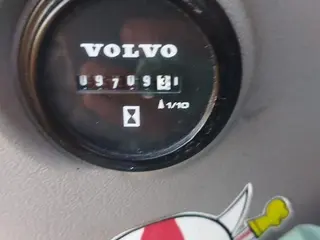 Volvo EC140DL 2020 — leilão em Teixeira de Freitas/BA (foto 5)