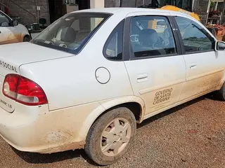 CHEVROLET CLASSIC LS ANO: 2013/2014 PLACA FINAL 6 (SC) — leilão em Santa Helena/SC (foto 5)