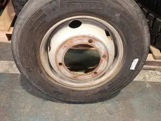16 UNIDADES DE- PNEUS 215 RODA FERRO USADOS / MARCA: DIVERSOS TIPO II. (Ref.: DR532) — leilão em São Bernardo do Campo (foto 12)