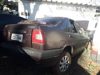 SUCATA TEMPRA OURO 16V, COR PRETA, ANO / MODELO 1994/1995 — leilão em Cascavel/PR (foto 3)