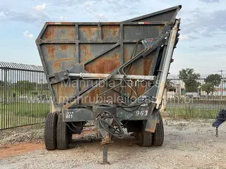 Transbordo Civemasa Modelo TAC 10500 kg ano 2006 Rodado Tandem com pneus 1100x22 (8und) pneu de caminhão — leilão em Saltinho/SP (foto 12)