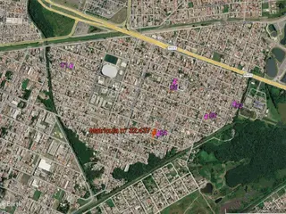 Lote de terreno urbano com 430m² de área construída, contendo sobrado de 2 andares em alvenaria e edícula, situado na Vila Maria Antonieta em Pinhais/PR — leilão em Pinhais/PR (foto 7)