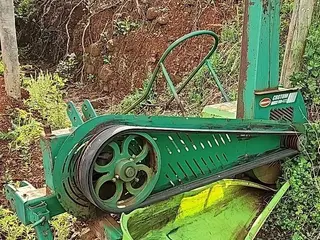SUCATA DE COLHEDORA DE FORRAGENS CREMASCO CUSTOM 930 CIII — leilão em Marema/SC (foto 12)