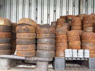 CONEXÕES DE AÇO CARBONO: CURVA, FLANGE, REDUÇÃO, TÊ E CAP (APROX. 4.931 PC) — leilão em São Bernardo do Campo (foto 4)