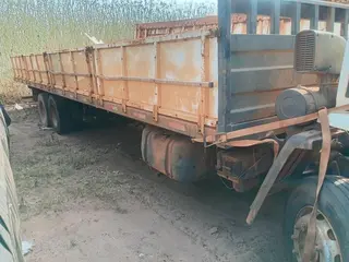 CAMINHÃO CARGA SECA FORD CARGO 2421 (BATIDO), 2004/2004, Placa FINAL 5 (MT), (Ref.: 76) — leilão em Sapezal/MT (foto 5)