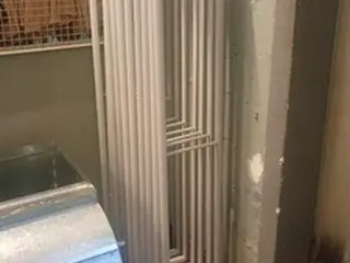 APROX. 133 ANTENAS DE ALARME RF-TX (PEDESTAL) (Ref.: EAS) — leilão em São Paulo (foto 4)