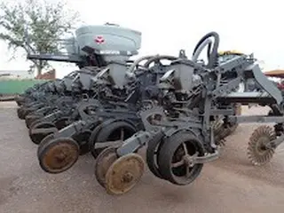 PLANTADEIRA MASSEY FERGUSON MOMENTUM 30, ANO: 2021 — leilão em Rondonópolis/MT