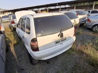GM/CORSA MILENIUM — leilão em Nova Veneza/SC