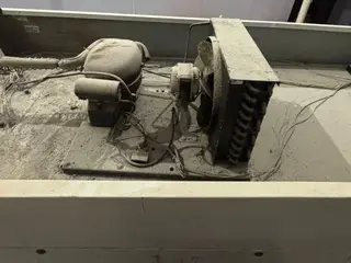 ARMÁRIO DE CONTROLE DE FERMANTAÇÃO FRILUX — leilão em Concórdia (foto 7)