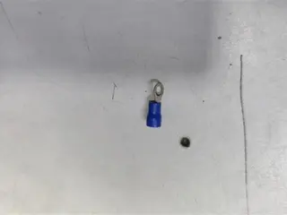 PEÇAS DIVERSAS: SWITCHES, SUPORTES, TERMINAIS E OUTROS (APROX. 7179 PÇS) — leilão em Mauá/SP