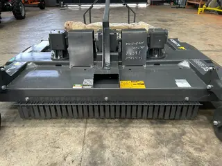 Roçadeira hidráulica dupla ecológica ECO Flex 2200 de 2.20 m — leilão em Artur Nogueira/SP (foto 9)