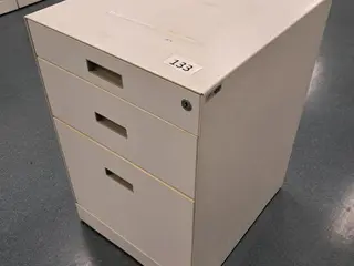 GAVETEIROS COORPORATIVOS TIPO VOLANTES, PEDESTAL E P/ PASTAS SUSPENSAS (APROX. 48 PÇ) (Ref.: JHI) — leilão em São Paulo (foto 3)