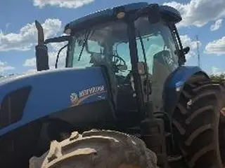 TRATOR AGRÍCOLA NEW HOLLAND T7.245, ANO: 2014, SÉRIE: HCCZ7245EDCP15307/TB76C400998 — leilão em Alta Floresta/MT (foto 2)
