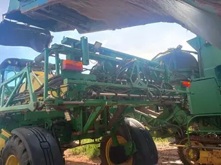 PULVERIZADOR AUTOPROPELIDO JOHN DEERE 4630 4x4, SÉRIE: 1NW4630XTHS055246 (Ref: MCT / 102229) — leilão em Lins/SP (foto 42)