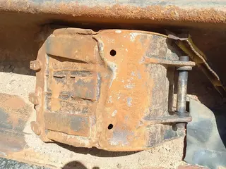 RETROESCAVADEIRA CATERPILLAR 416 E ANO: 2013 — leilão em Ibirama/SC (foto 7)