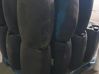 GALÕES PLÁSTICOS DE 50L — leilão em Biguaçu/SC (foto 9)