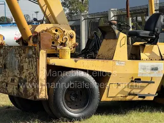 Guincho / Guindaste Madal 9 Toneladas Motor a Diesel - 180º de Giro — leilão em Saltinho/SP