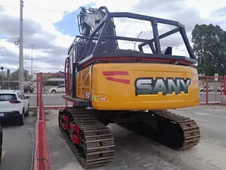 SANY SY215C 2021 — leilão em Contagem/MG (foto 6)