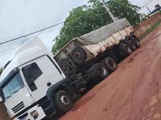 Caminhão Cavalo Mecânico Iveco STRALISHD 570S38TN Branco 2007 com pneus novos — leilão em Natal/RN