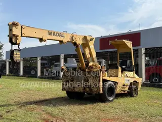 Guincho / Guindaste Madal 9 Toneladas Motor a Diesel - 180º de Giro — leilão em Saltinho/SP (foto 41)