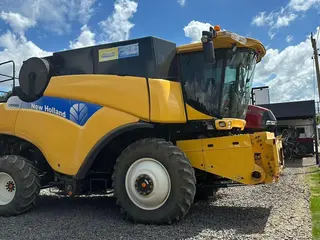 New Holland Cr 9060 2013 — leilão em Luis Eduardo Magalhães/BA (foto 3)