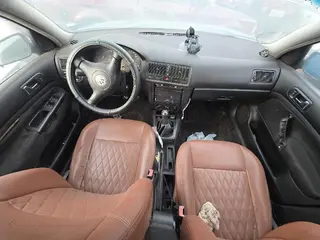 VW/GOLF — leilão em Sorocaba/SP (foto 5)