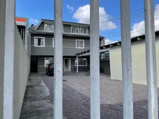 Imóvel residencial (edifício de apartamentos), com terreno de 516,00m² e 599,31m² de área construída, no bairro Hauer, em Curitiba/PR. — leilão em Curitiba/PR (foto 2)