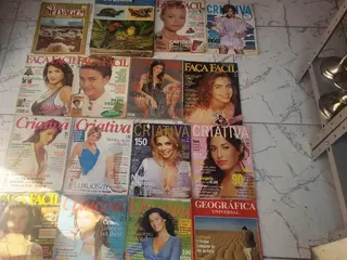 Lote com 105 revistas antigas — leilão em Belo Horizonte