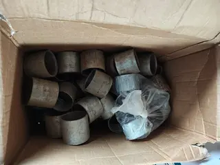 SUCATA DE LUVA GALVANIZADA, ABRAÇADEIRA, BUCHA DE REDUÇÃO, CANTONEIRA E OUTROS (APROX. 1.968 PÇ) (Ref.: 28° LOTE) — leilão em Capinópolis/MG (foto 9)