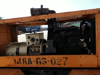 GERADOR DE SOLDA BAMBOZZI , MOTOR DIESEL , GERADOR TN8B/63 SOB CARRETA (Ref.: LL16-21639) — leilão em São Paulo (foto 3)