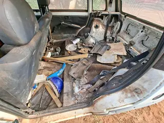 Fiat/Uno Mille Way Econ, ano/modelo 2012/2013 — leilão em São João do Caiuá/PR (foto 5)
