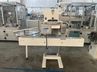 Contadora de comprimido e capsula automatica - cod-NC083 — leilão em Mogi das Cruzes/SP