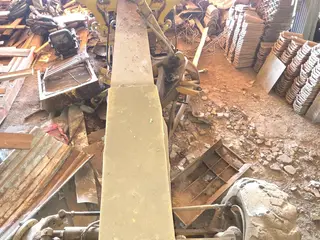 SUCATA DE MOTONIVELADORA CATERPILLAR 12H — leilão em Capinzal/SC (foto 5)