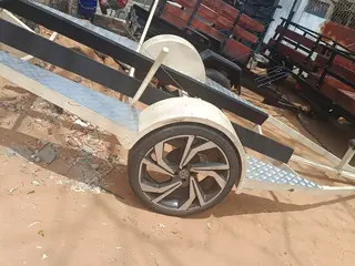Reboque Carreta Eixo Simples para Barco ou Jet Ski — leilão em Natal/RN (foto 2)