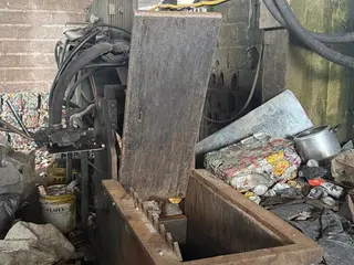 PRENSA JACARÉ DE LATINHA DE ALUMÍNIO MOTOR TRIFÁSICO — leilão em Caraguatatuba/SP (foto 26)