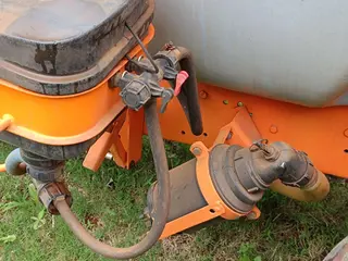Pulverizador de arrasto Jacto, 3.000 Lt — leilão em Francisco Beltrão/PR (foto 6)