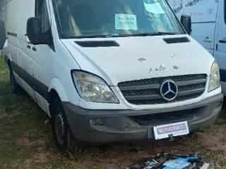 CAMINHÃO BAÚ MERCEDES-BENZ 311CDISTREETF, 2015/2016, Placa FINAL 7 (SP), (Ref.: BAH) — leilão em Embu das Artes (foto 17)