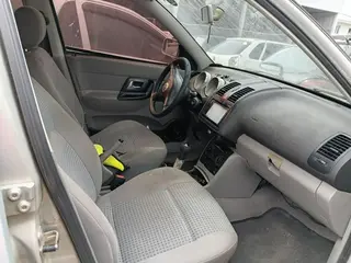 IMP/VW POLO CLAS. 1.8 MI — leilão em Palhoça/SC (foto 7)