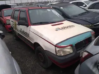 FIAT UNO MILLE ECONN, 13/13, ALCO/GASOL, SUCATA APROVEITÁVEL. — leilão em Carapicuíba/SP