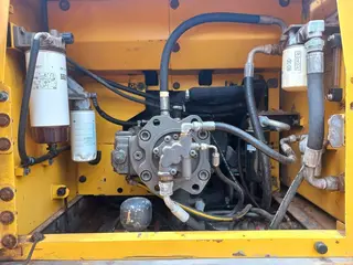 Volvo EC240BLC PRIME 2011 — leilão em Indiara/GO (foto 8)