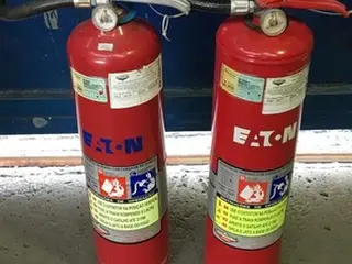 02 EXTINTORES DE INCÊNDIO 20-B-C 4 KGS — leilão em São Caetano do Sul