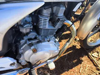 HONDA C6 150 TITAN ESD ANO/MODELO 2006, COR PRATA — leilão em Maringá/PR (foto 9)