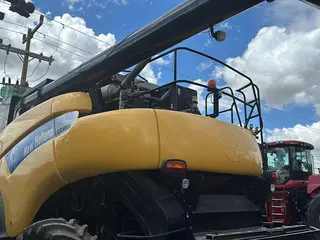 New Holland Cr 9060 2013 — leilão em Luis Eduardo Magalhães/BA (foto 4)