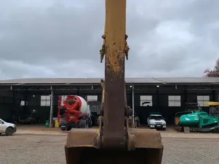 ESCAVADEIRA HIDRÁULICA KOMATSU PC200-6B ANO: 2002 — leilão em Santa Rosa/RS (foto 57)