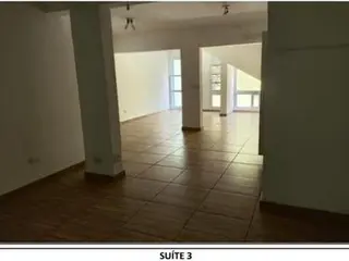 Chácara de alto padrão com 5 suítes e Área total de 5.381 m² | 43% abaixo da avaliação | Santana de Parnaíba/SP — leilão em Santana de Parnaíba/SP (foto 20)