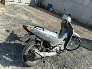 HONDA/BIZ 125 ES — leilão em Capivari de Baixo/SC (foto 3)