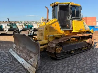 TRATOR DE ESTEIRAS KOMATSU D51EX-22 ANO: 2021 — leilão em Chapecó/SC (foto 2)