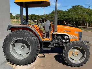 Trator Budny 5040 4x4 Ano: 2015 com apenas 2500 horas — leilão em Artur Nogueira/SP (foto 17)