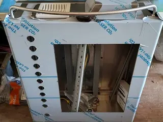 VÁLVULA, CHAVE DE PARTIDA, INVERSOR, CONTROLADOR, FONTE E OUTROS (Ref.: CONTAINER 01) — leilão em Pouso Alegre/MG (foto 22)